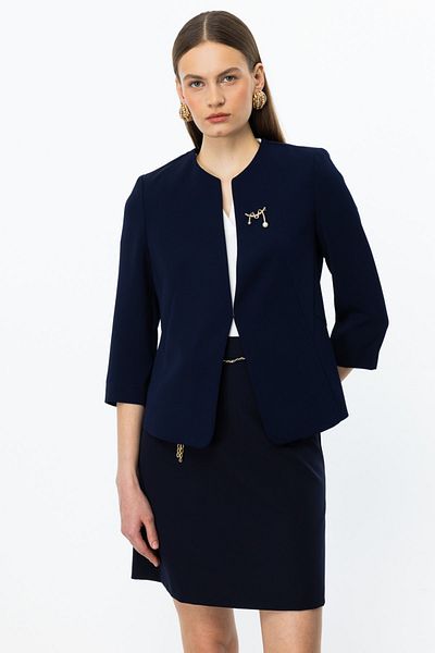 Ekol Crew Neck Brooch Jacket