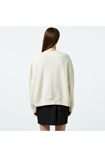 Lacoste Classic Kadın Krem Sweatshirt