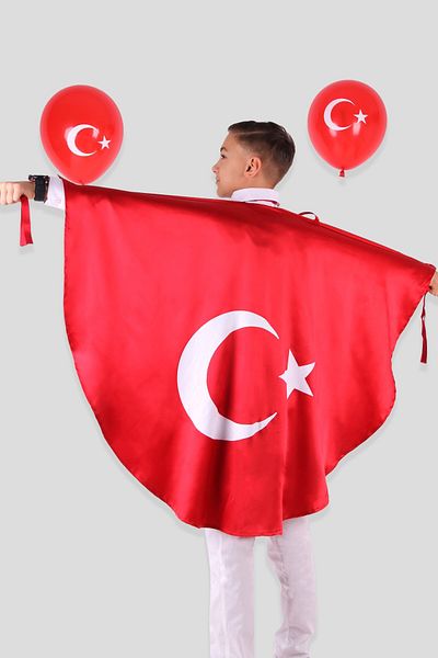 Breeze Turkish Flag Cloak Standard, Red