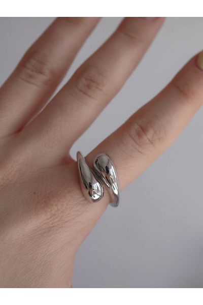 Reorah Collection Water Drop Ring