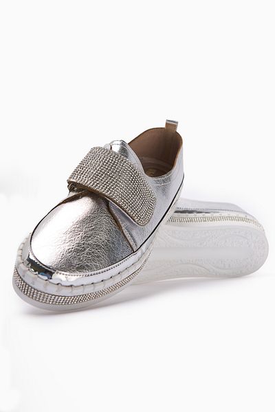 Limoya Pantofi casual de damă Valmira alb cu velcro cu detaliu de piatră