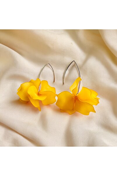 alsaccessories Kadın Sarı Renk Akrilik Üst Kısmı Altın Kaplama Yapraklı Sallantılı Şık Küpe Uzunluk 7 Cm