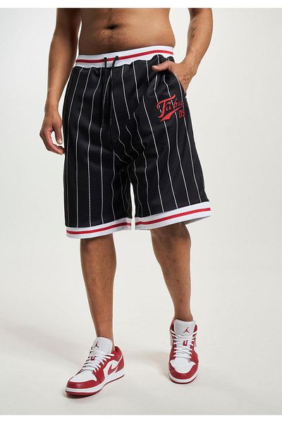 FUBU Herren Fm231-006-2 Varsity Pinstriped Mesh Shorts