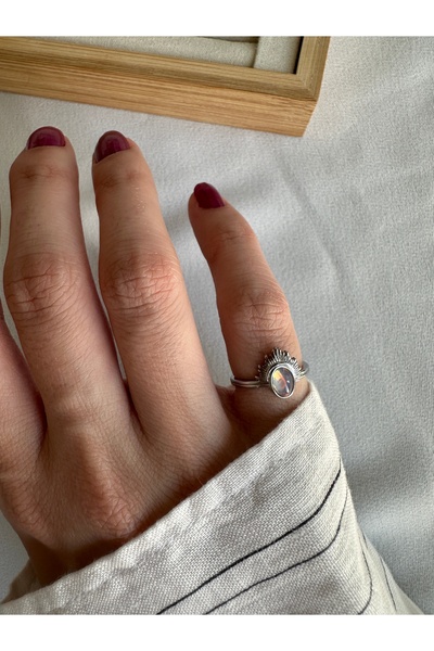 ringbox Gümüş Renkli Yanardöner Taşlı Güneş Model Serçe Parmak Yüzüğü