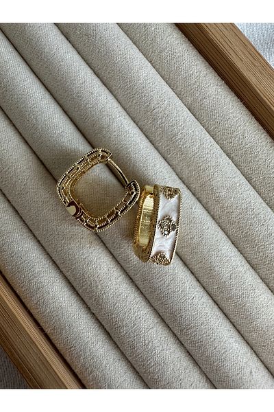 ringbox Gold Clover Stone Earrings