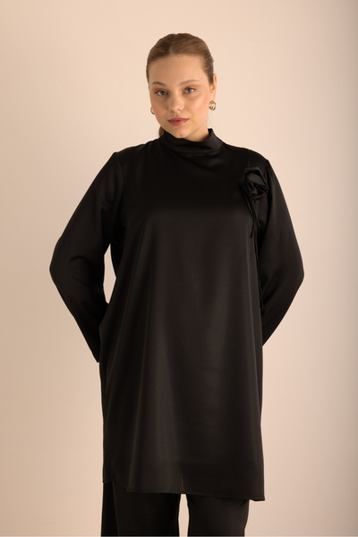 Aker Çiçek Broşlu Varak Dokuma Kumaşlı Tunik