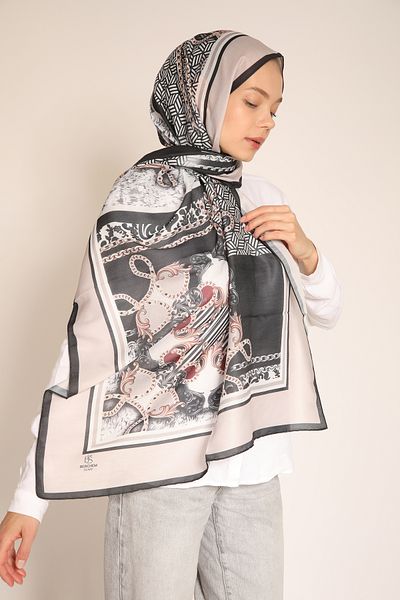 BERCHEM SCARF Black-Beige Shawl with Chain and Baroque Pattern