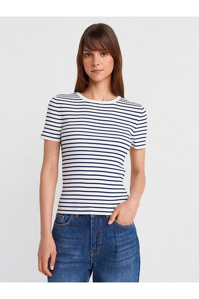 Dilvin 10758 Crew Neck Striped Basic Knitwear Blouse-White-Navy