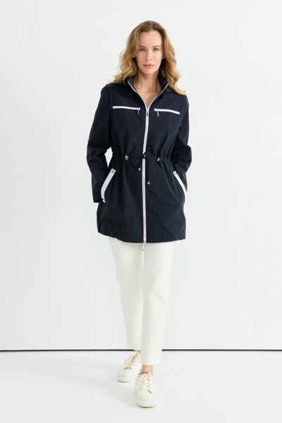 Selen Giyim Kapüşonlu Biyeli Beli Büzgülü Trençkot