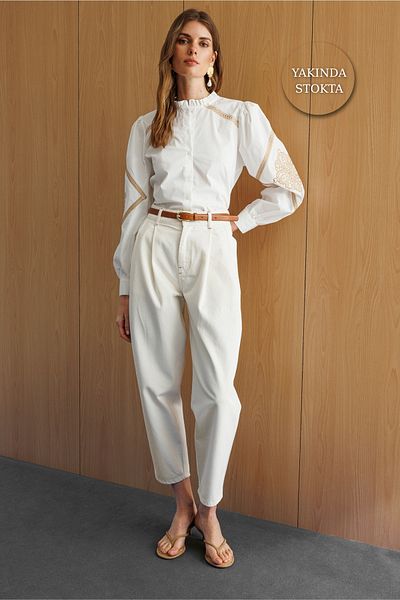 pieces of melon Ecru High Waist Carrot Jeans with Pile and Pile Detail