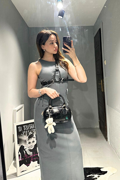 Ece Atelier حقيبة يد وكتف سوداء لامعة مع زخرفة تيدي بير