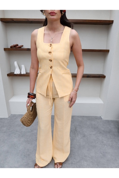 ESRAHELVACI Square Collar Vest Pants Set