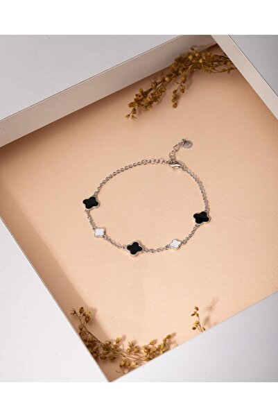 Erdobia 925 Ayar Rodyum Siyah-Beyaz Mineli Yonca Charm Gümüş Bileklik