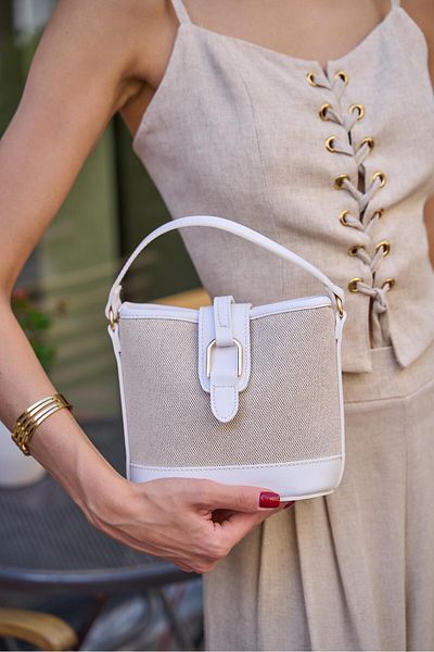 Madamra White Women's Modern Design Buckle Hand and Shoulder Bag