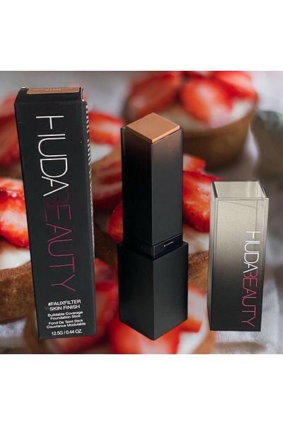 Huda Beauty Fauxfilter Skin Finish Foundation Stick Shortcake 315B .44 oz