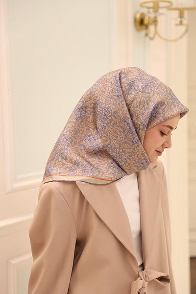 Silk Home Eșarfă de mătase Tivil 11464-45 Gri ​​Mixt Model