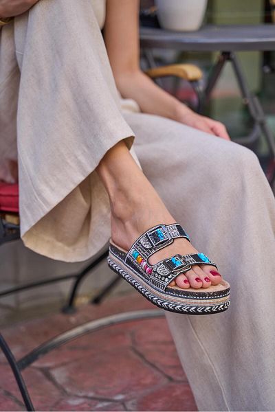 Madamra Black Women's Stone and Bead Detailed Buckle Platform Slippers