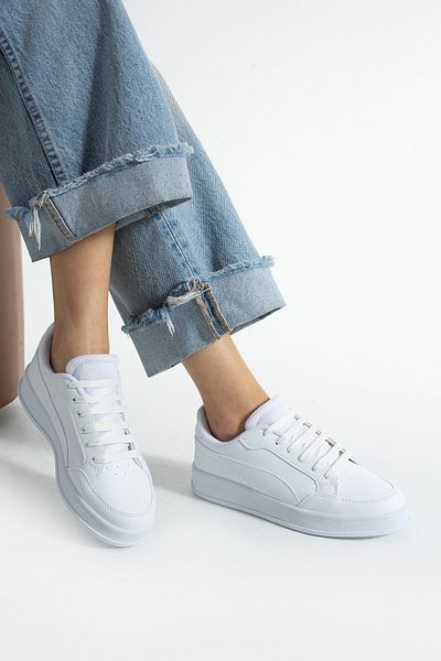 FUES Comfortable Fit Men's Sports Shoes