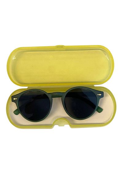 Fitzherbert Kids Sunglasses and Box Unisex