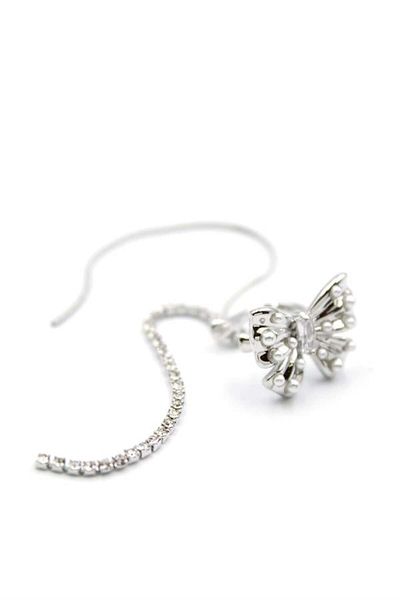 Royaleks Butterfly Cartilage Earrings - Silver
