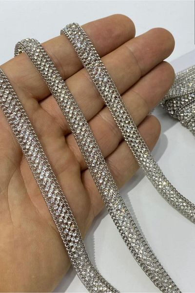 OZN AKSESUAR Iron-On Chain-Studded Strip, Adhesive-Studded Strip Evening Dress-Studded Strip, 2 Mt 1.5cm Silver