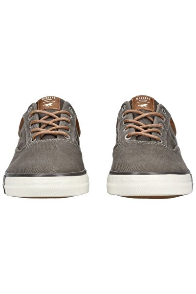 Mustang Παπουτσιών