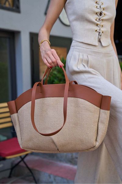 Madamra Taba Wicker Women's Contrast Tote Bag