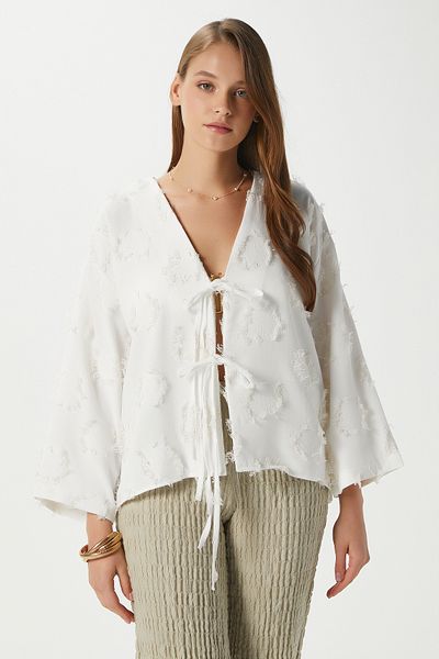 Ritnice Women's Harmony Lace-Up Ecru Kimono Shirt
