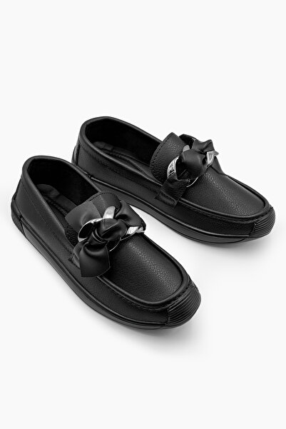 CARLA BELLA Дамски мокасини с катарама и панделка