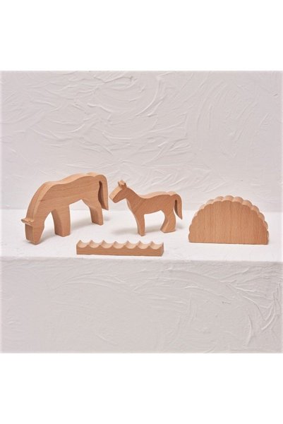 ESLENTA Wooden Toy Horse Farm Set |   Montessori Educational Natural Wooden Toy