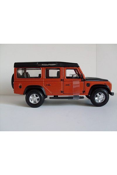 ferman's home Land Rover Defeneder 110 1:32 Brown Metal Car