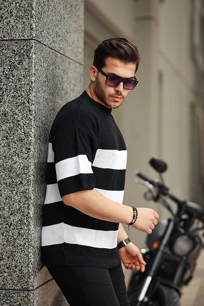 TMB Piece Knitwear T-Shirt Black