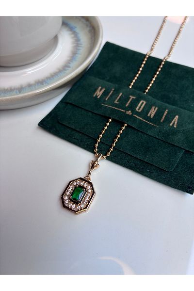 Miltonia Green zircon stone square steel necklace