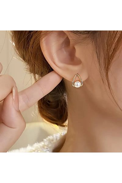 Ayzen pearl earrings