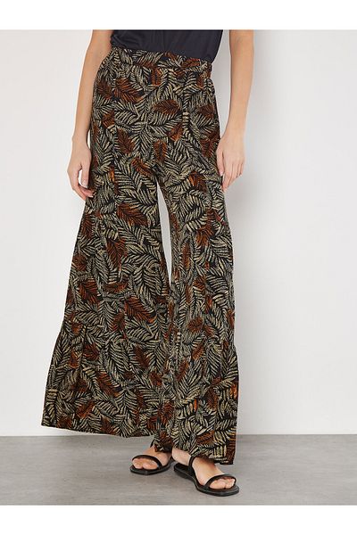 Apricot Batik Hose