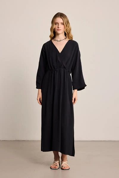 Gusto Rochie modală lungă tăiată înfășurată - neagră