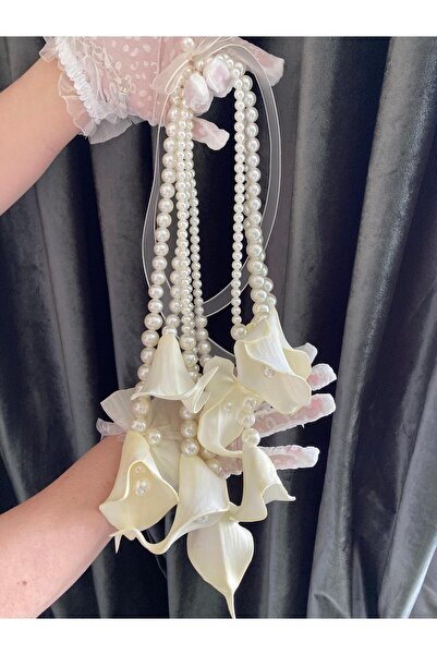 çiçekçe Gelin el çiçeği buketi