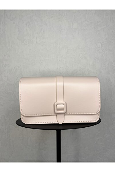 Sanart Shop حقيبة كتف بإبزيم من الجلد العادي من إيمي سكوير