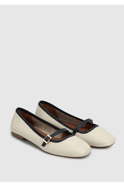 Provoq Ecru Leather Women's Ballerinas