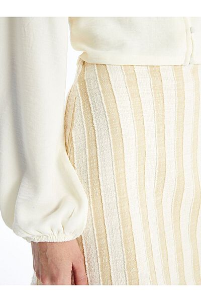 LC Waikiki Gestreifter Shortsrock für Damen in Standard-Passform