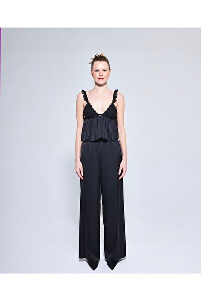 Pretty Serena Dantel Detaylı Pijama Takımı Siyah