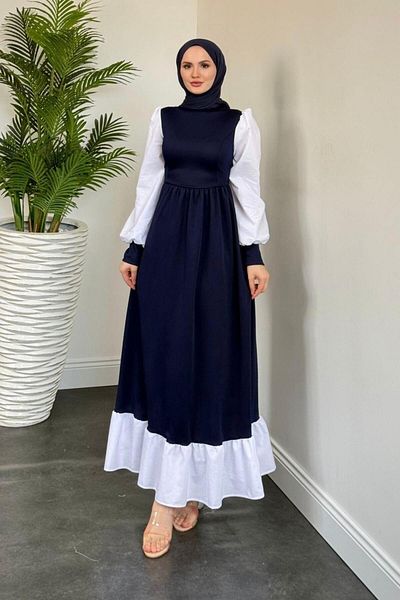 MERVEN AKYÜZ Φόρεμα Aria με βολάν με φούστα Navy Blue