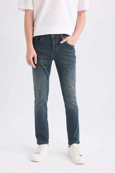 DeFacto C5682 Green Pedro Slim Fit Narrow Fit Normal Waist Narrow Leg Jean Pants