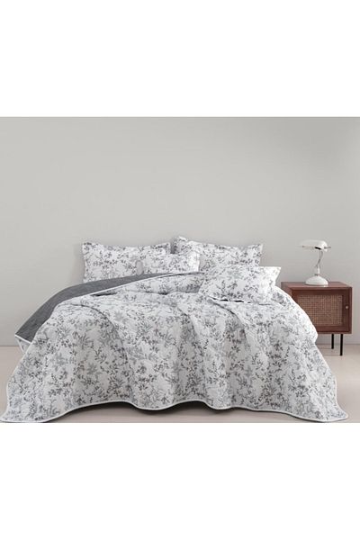 Mark A king-sized summer microfiber double bed sheet that adds beauty and elegance to your room, measuring 230*250cm.