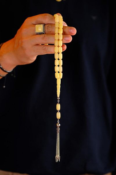 dergah tesbih مسبحة بتصميم كبسولة من الفضة العنبرية (العنبر)، (مسبحة قطرة العنبر)