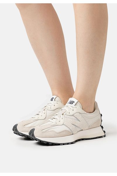 New Balance Comfortable Shoes with Model Number 327