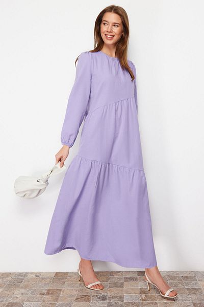 Trendyol Modest فستان منسوج من القطن ذو قصة واسعة بتفاصيل رباط أرجواني TCTSS21EL3470