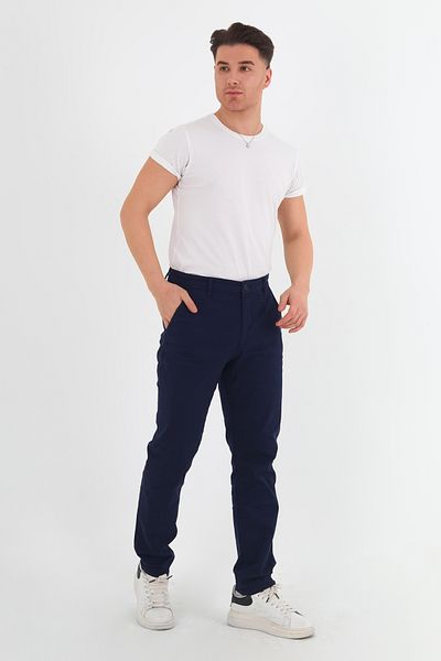 Trendyol Collection Marineblaue Slim Fit Basic Chino-Hose aus flexiblem Gabardine TMNSS25PL00018