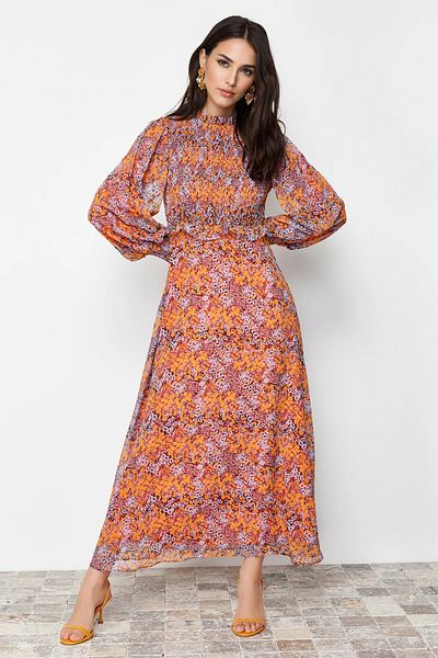 Trendyol Modest Detailní tkané šaty s lemovaným květinovým volánem v pase TCTSS24EB00068