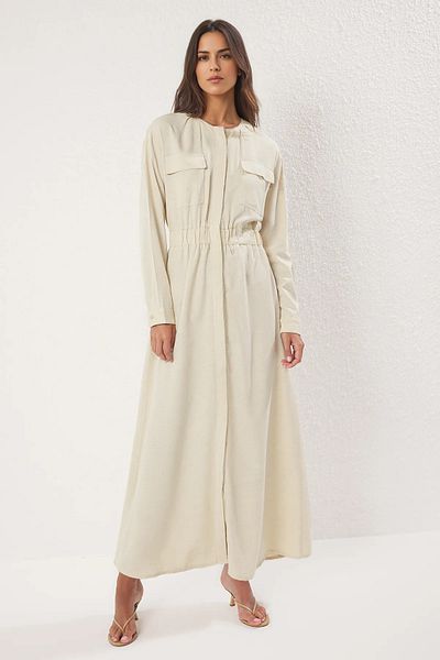 Trendyol Modest Beigefarbenes gewebtes Kleid mit Leinenanteil TCTSS25EB00123